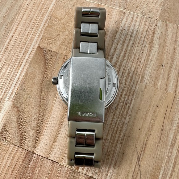 Fossil blue ladies silver tone crystal accented sporty watch NEW BATTERY main image 8
